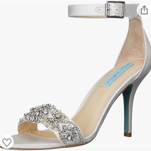 Blue by Betsey Johnson Women's Sb-Gina Dress Sandal Size 10